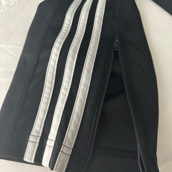 Women’s Adidas track pants - Picture 3 of 12
